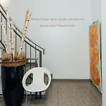 Andra Hotel