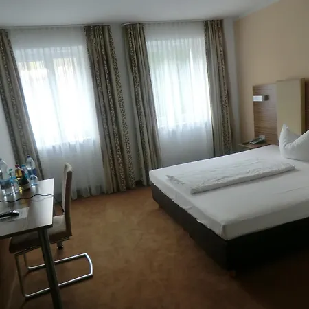 Andra Monaco di Baviera