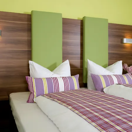 Otel Andra