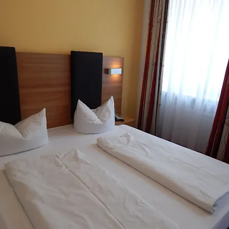 Otel Andra 3*
