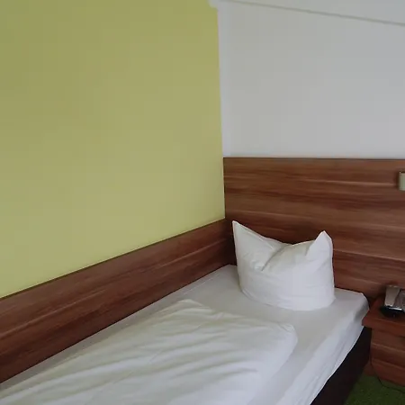 Otel Andra 3*