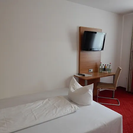 Andra Otel Münih