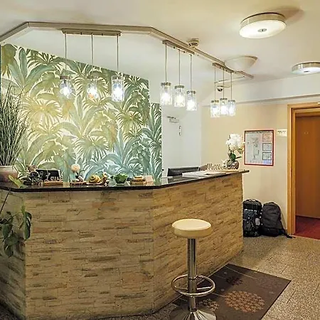 Hotel Andra 3*