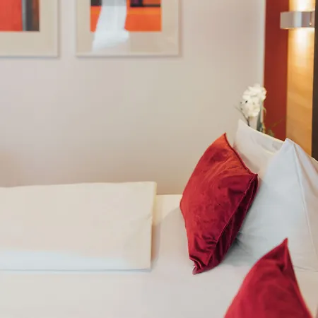Andra Otel 3*