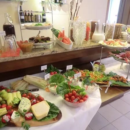 Hotel Andra 3*