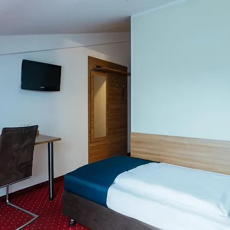 Hotel Andra 3*